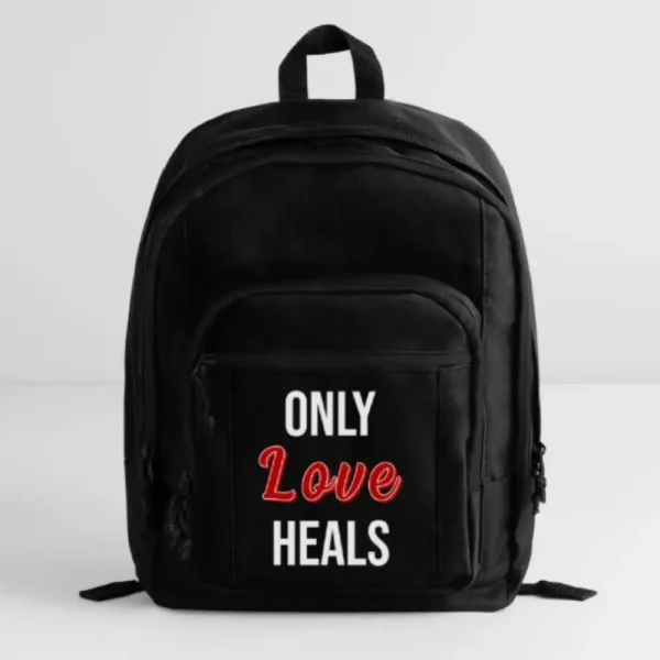 Mochila negra con diseño minimalista, con la frase 'Only love heals' en letras blancas, tipografía elegante, artículo de merchandising de la Tienda Mente Uno disponible en Amazon, TeePublic y Spreadshirt
